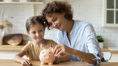 Photo of ETFs, Aktien, verzinstes Konto: Wie legt man Geld für die Kleinen am besten an?